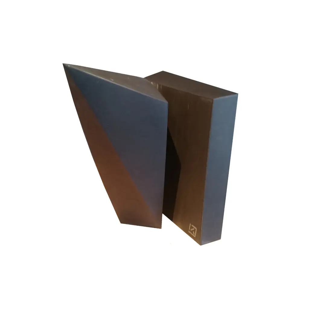 2016_DistractedPerspective_2.webp